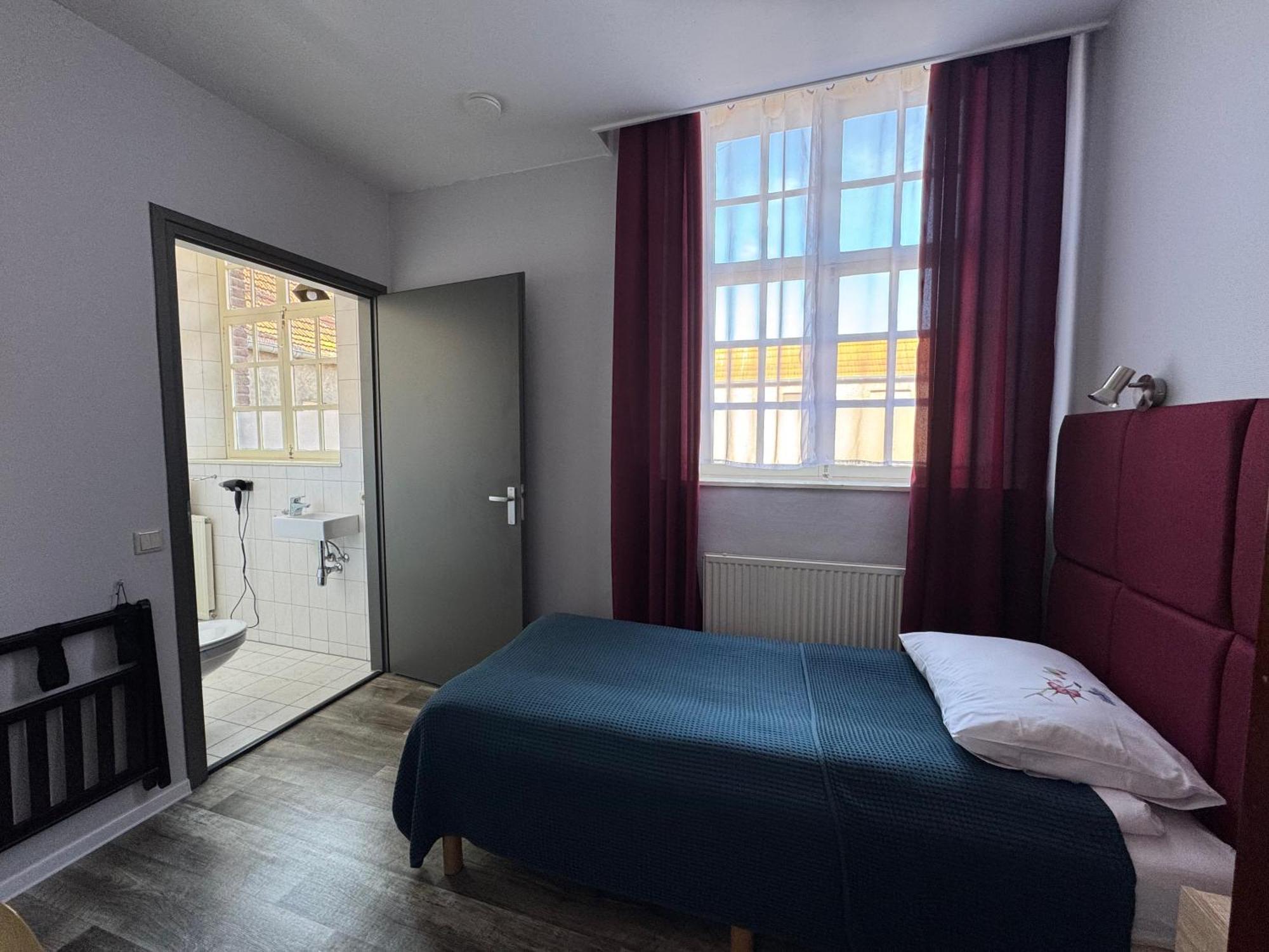 B&B Maria Hart Weert Extérieur photo