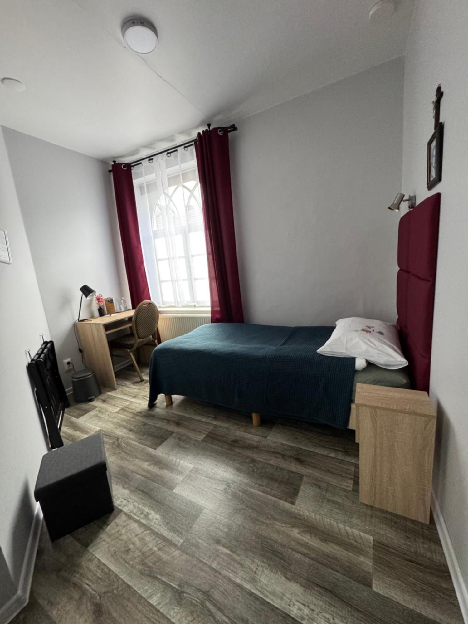 B&B Maria Hart Weert Extérieur photo