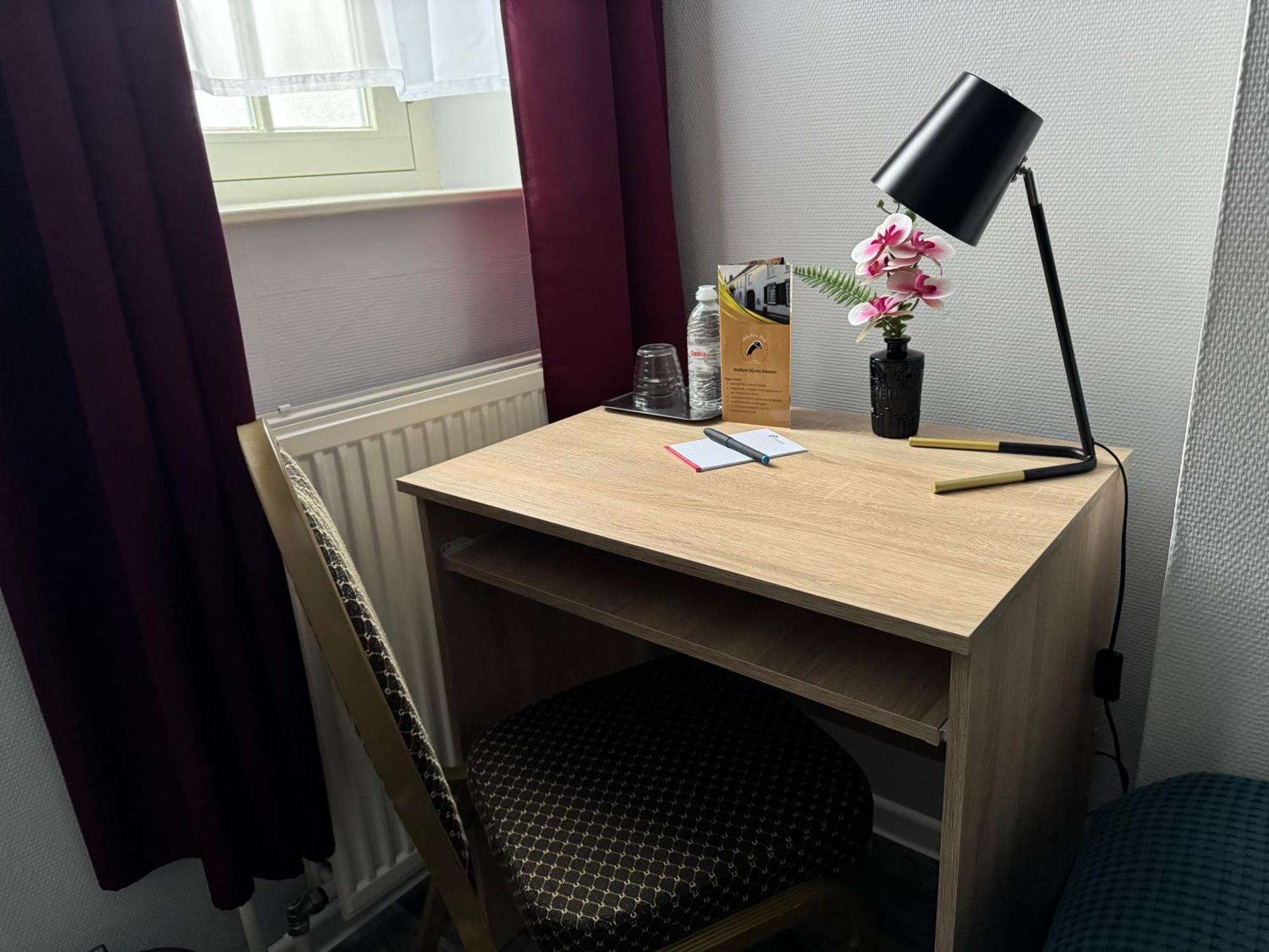 B&B Maria Hart Weert Extérieur photo